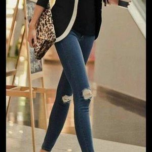 Meet your Posher, Pai